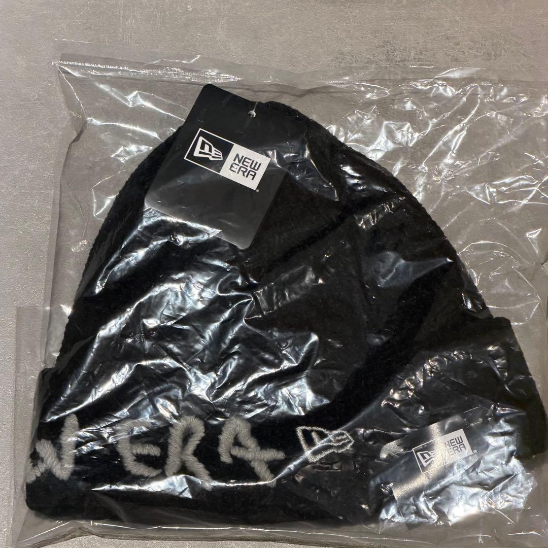 【NEW ERA】ニューエラ＊ニット帽＊ビーニー＊黒＊ロゴ刺繍