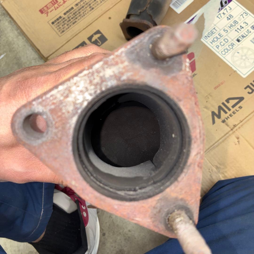 日産　純正触媒　z33 v35 m35 VQ35DE