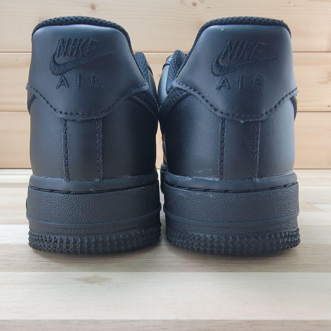 ナイキ ウィメンズ エアフォース1 ロー 07 \"ブラック\" 24センチ