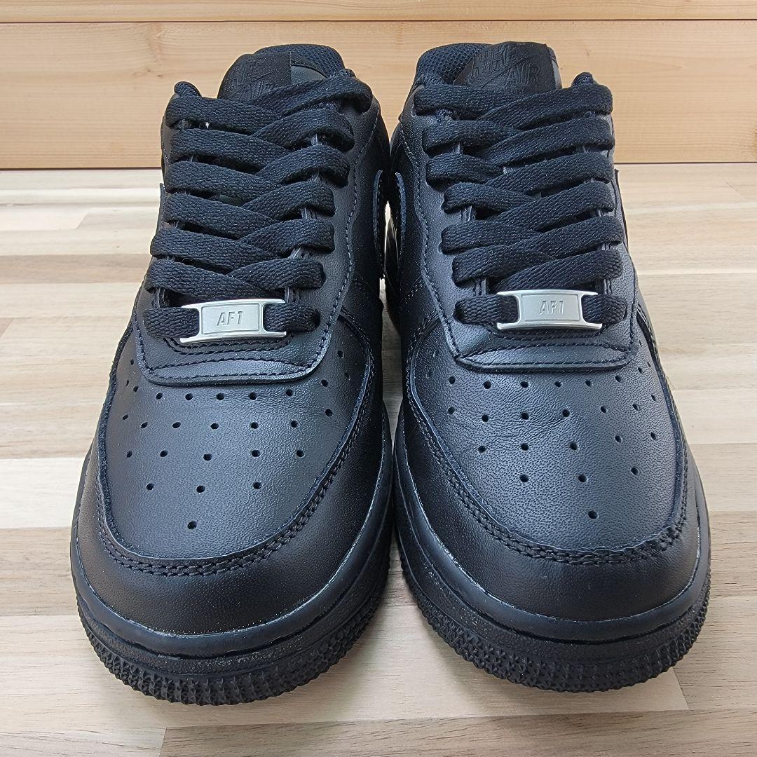 ナイキ ウィメンズ エアフォース1 ロー 07 \"ブラック\" 24センチ