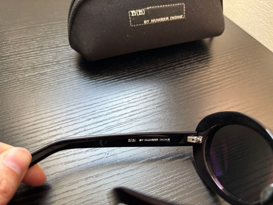 テ*グ様 NUMBER (N)INE ブラックサングラス ケース付き