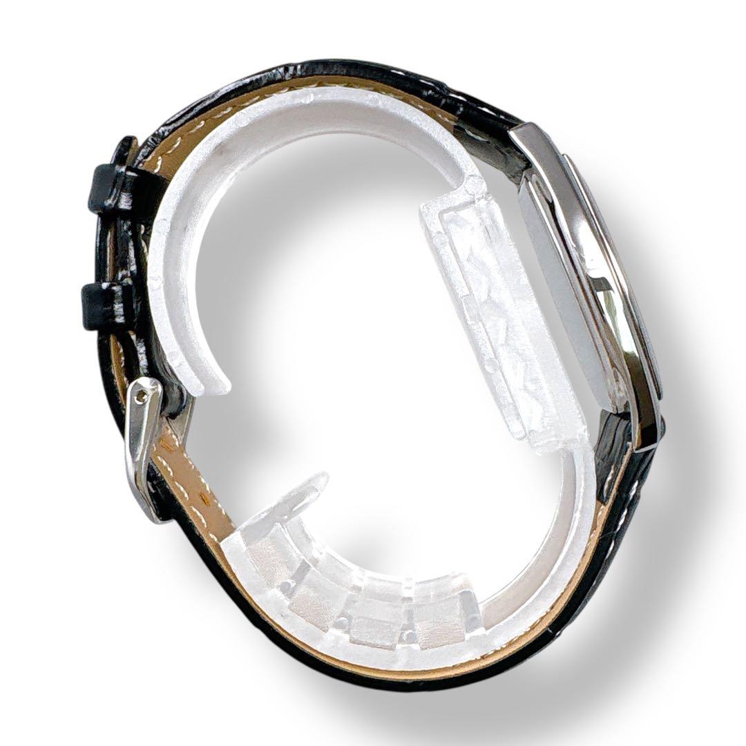 ティファニー クラシック トノー スモセコ 革ベルト ホワイト レディース 時計