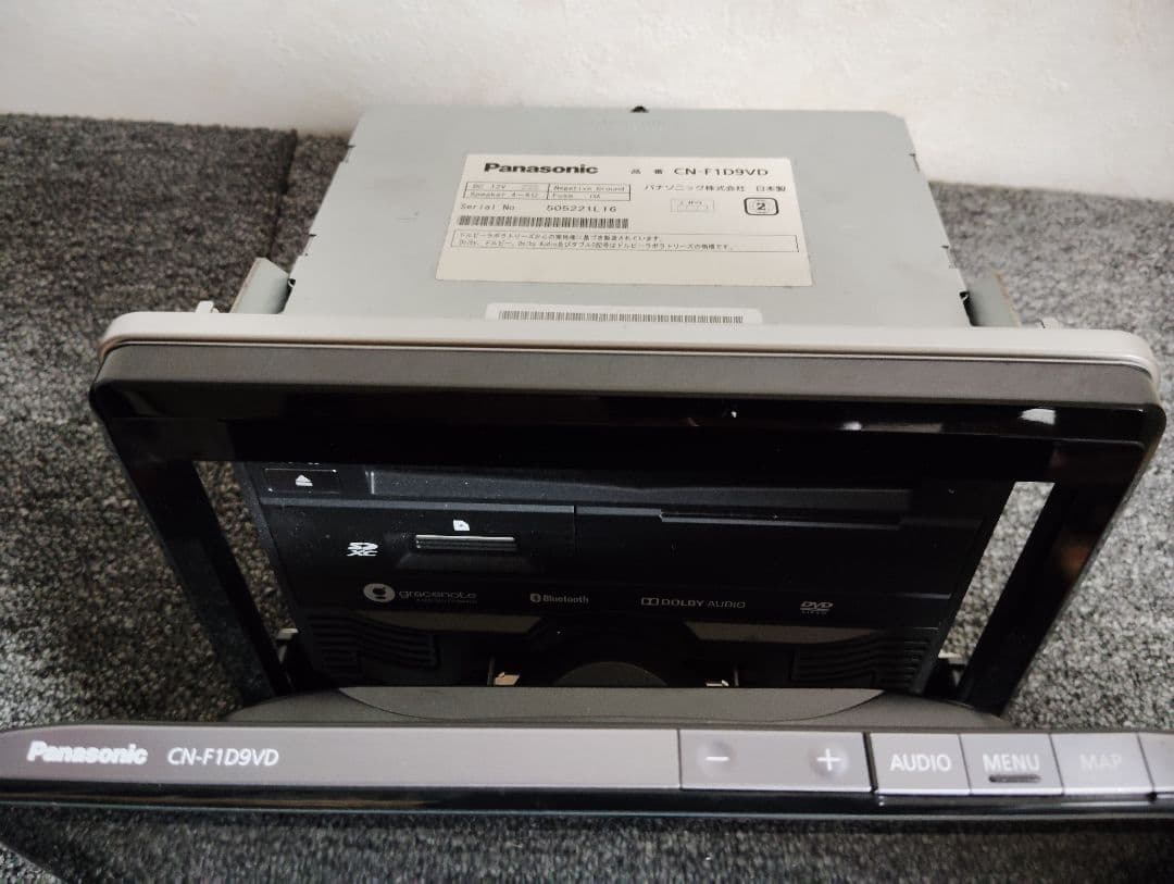 パナソニック9インチナビ　CN-F1D9VD NBOX JF3 パネル付き