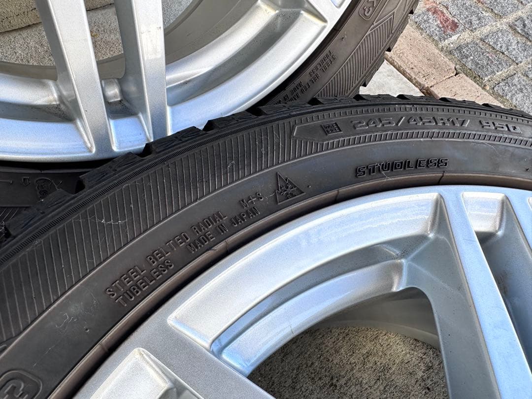 メルセデスベンツ 245/45R17 スタッドレスタイヤ ATS