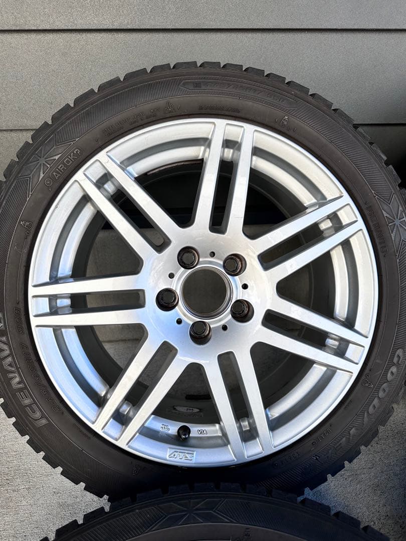 メルセデスベンツ 245/45R17 スタッドレスタイヤ ATS