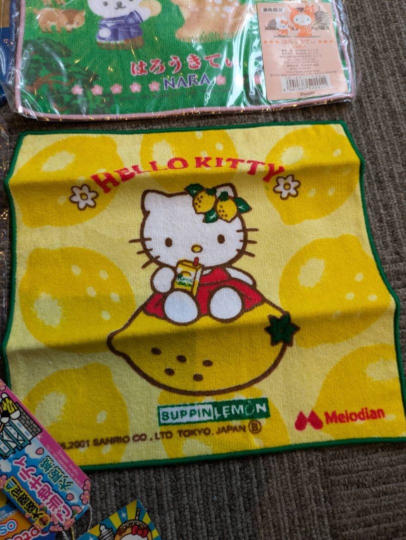 ご当地ラップ 根付け ご当地ハンカチ レア 地域限定 ハローキティ 当時物