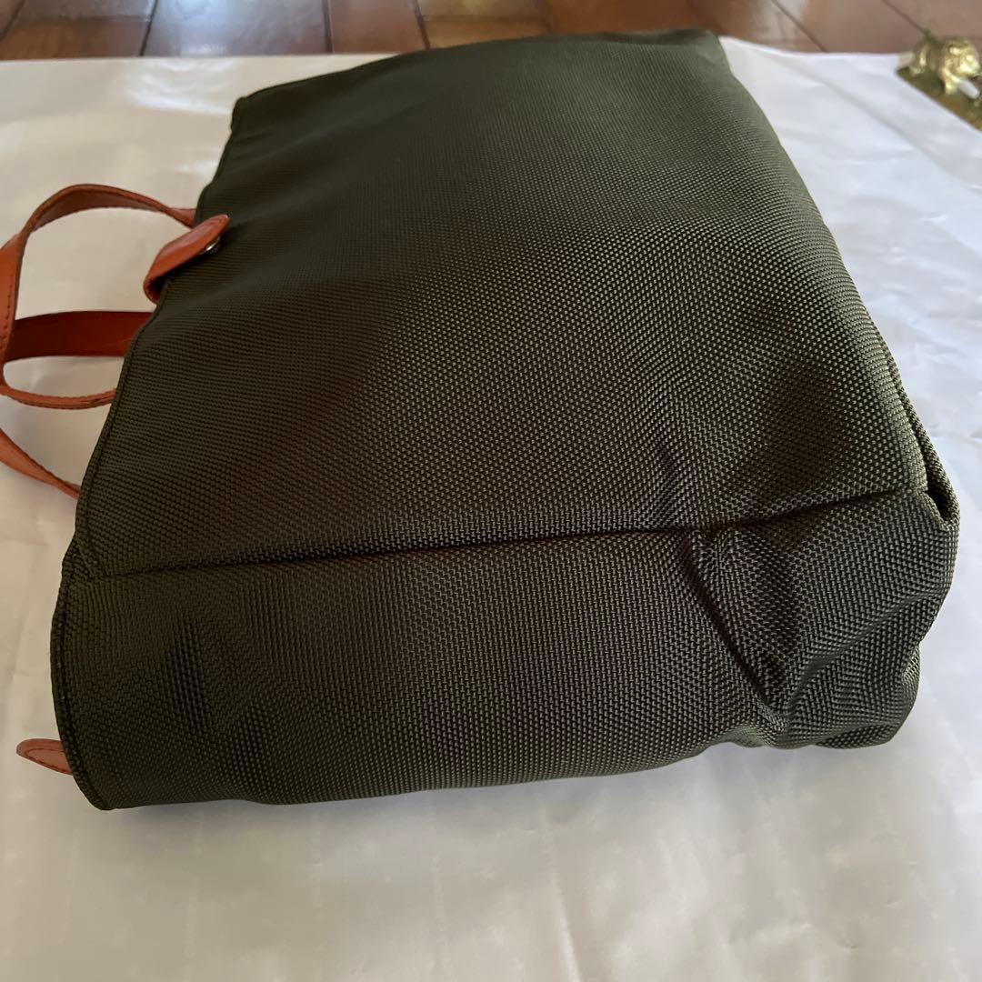 美品　ハンティングワールド　ビジネス　トートバック　オリーブ　専用保存袋あり