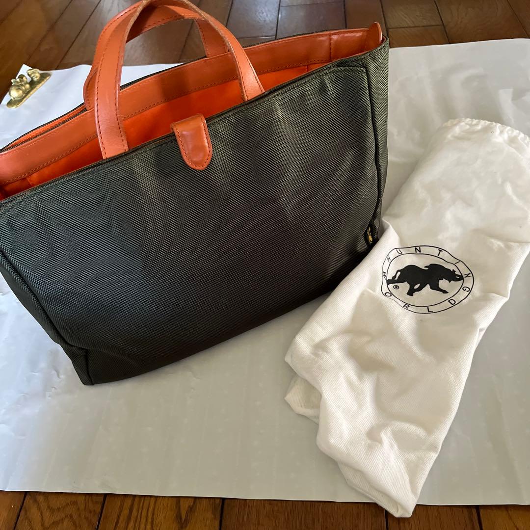 美品　ハンティングワールド　ビジネス　トートバック　オリーブ　専用保存袋あり