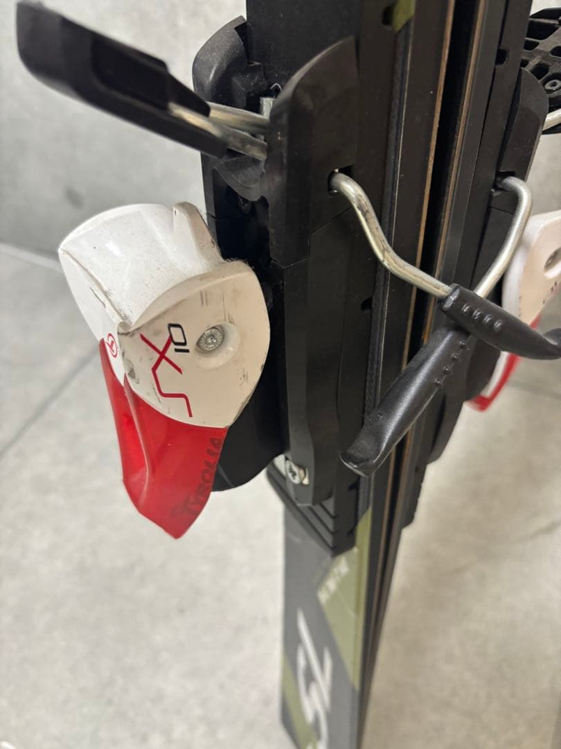 ま*ー様 OGASAKAオガサカ TRIUNトライアン　スキー　板　SL 140