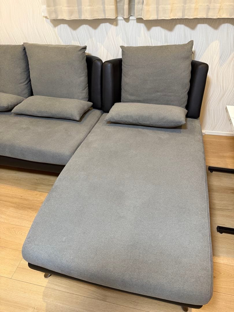 ニトリカウチソファー