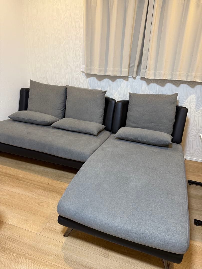 ニトリカウチソファー