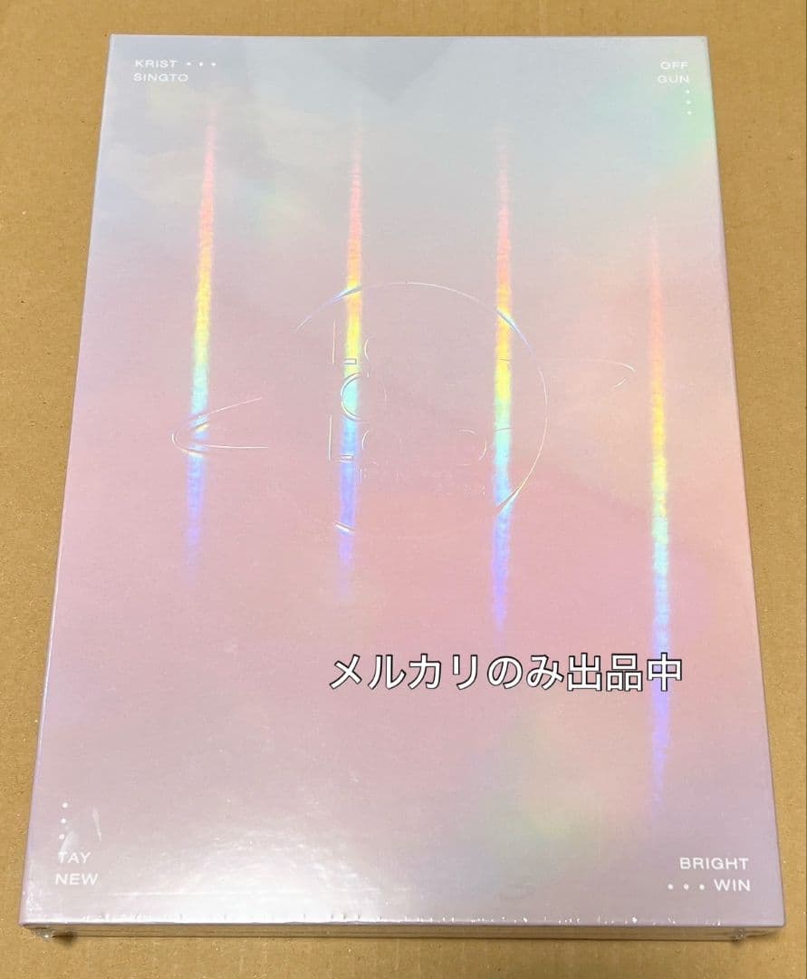 LOVE OUT LOUD 公式グッズ