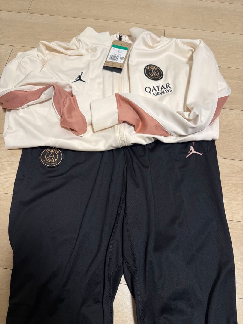 PSG ユニフォームJordan トラックジャケット　セットアップ