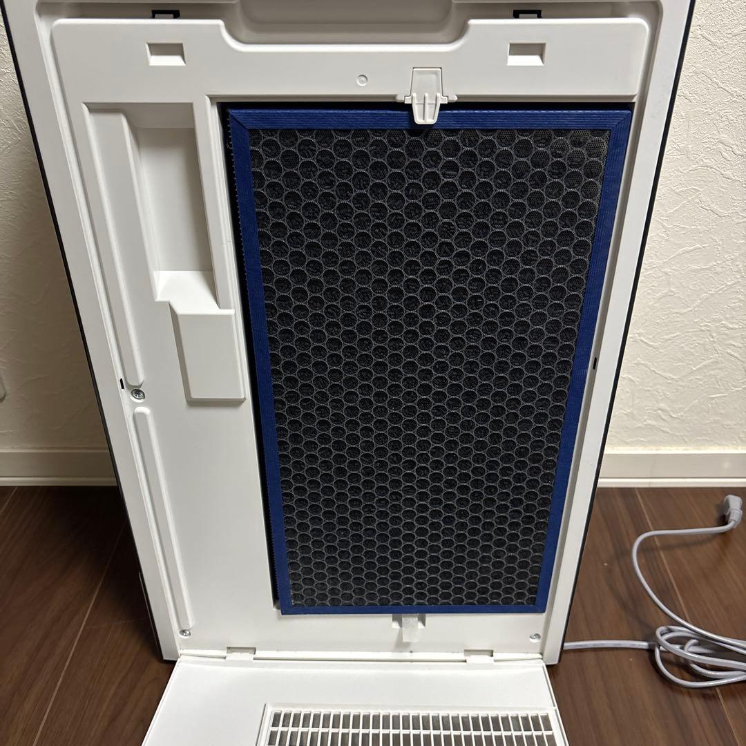 シャープ KI-PX70 空気清浄機 加湿空気清浄機 2022年　最上位モデル