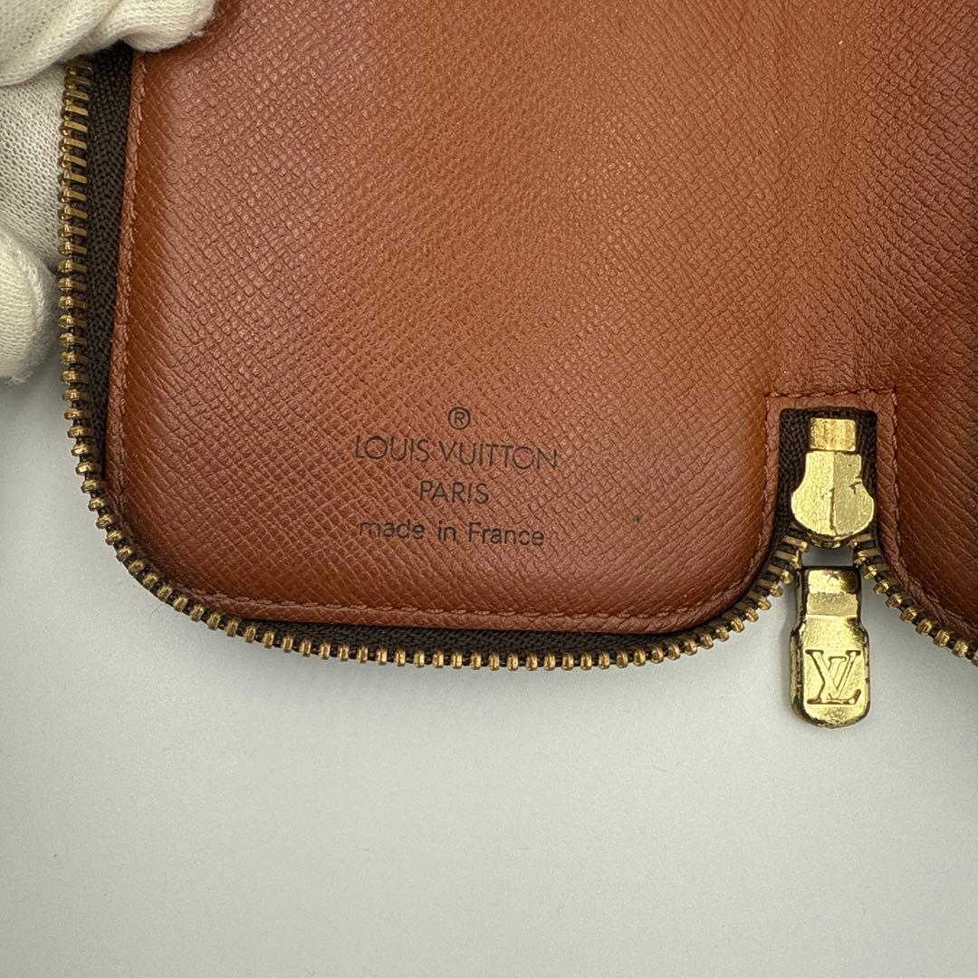 Louis Vuitton レザー 6連キーケース ブラウン