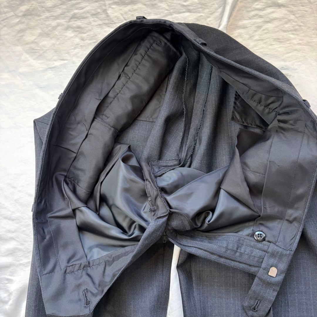 ダークグレー ビジネススーツ サイズ　AB6