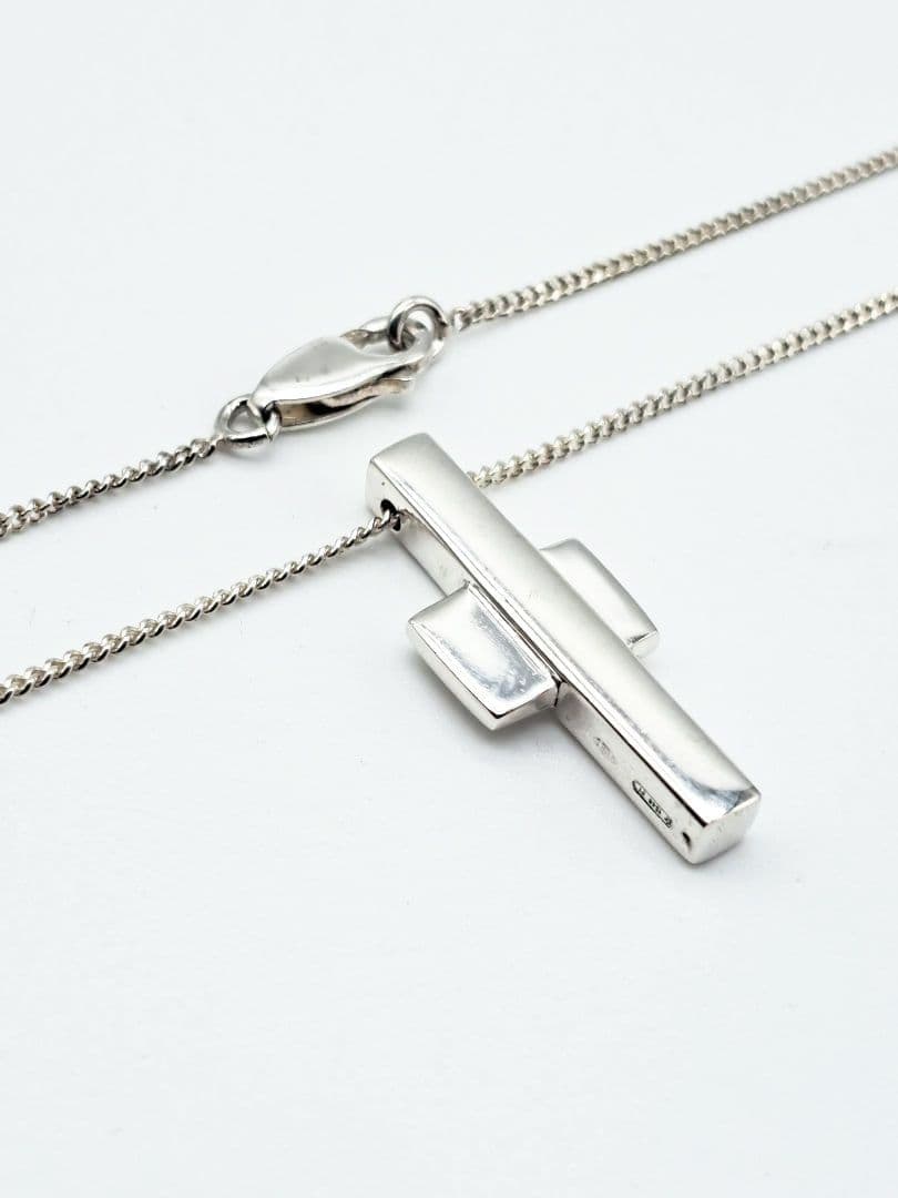 GUCCI クロスネックレス SV925 十字架