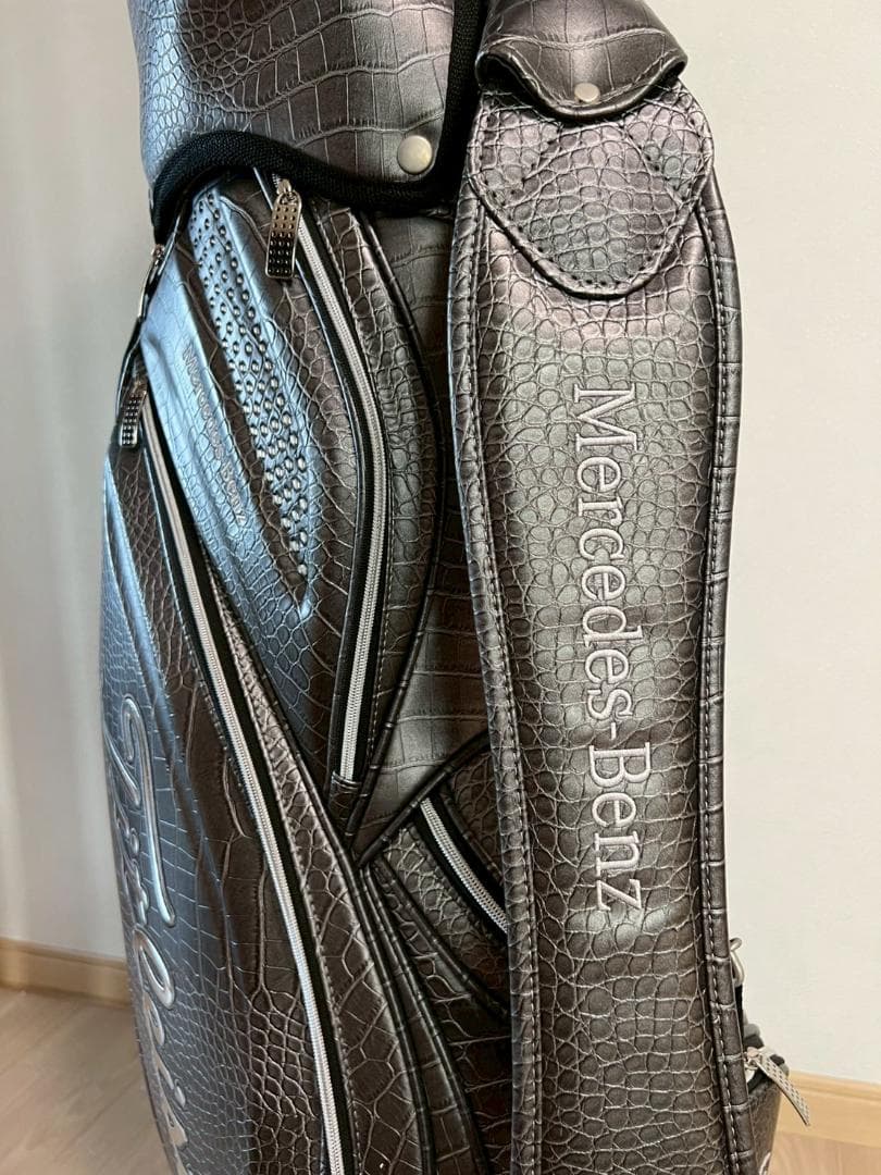 【極美品】タイトリスト Mercedes-Benz ゴルフバッグ　パーリーゲイツ
