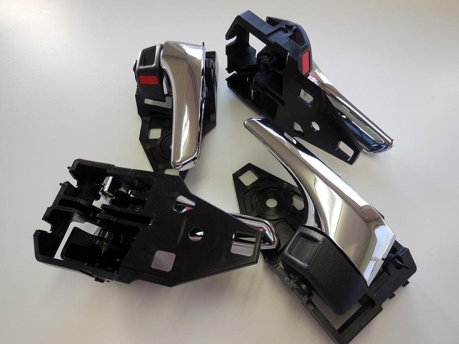 30系プリウス 40系プリウスα　純正 メッキインナードアハンドル 1台分セット