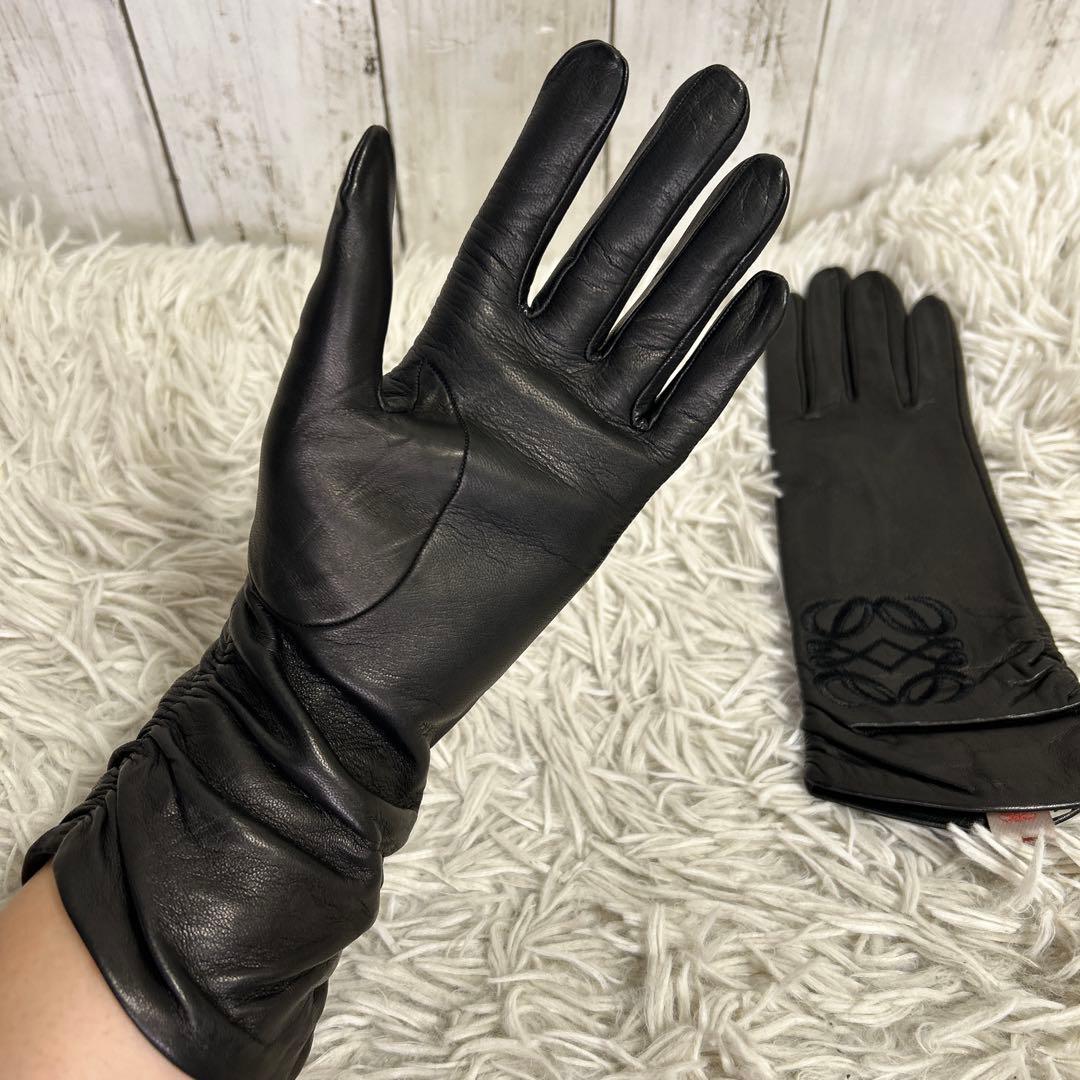 LOEWE ロエベ グローブ レザー ブラック　手袋　ロゴ　アナグラム　ブラック