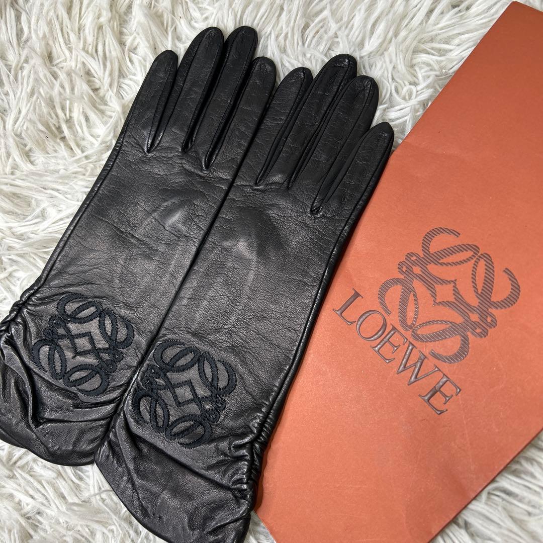 LOEWE ロエベ グローブ レザー ブラック　手袋　ロゴ　アナグラム　ブラック