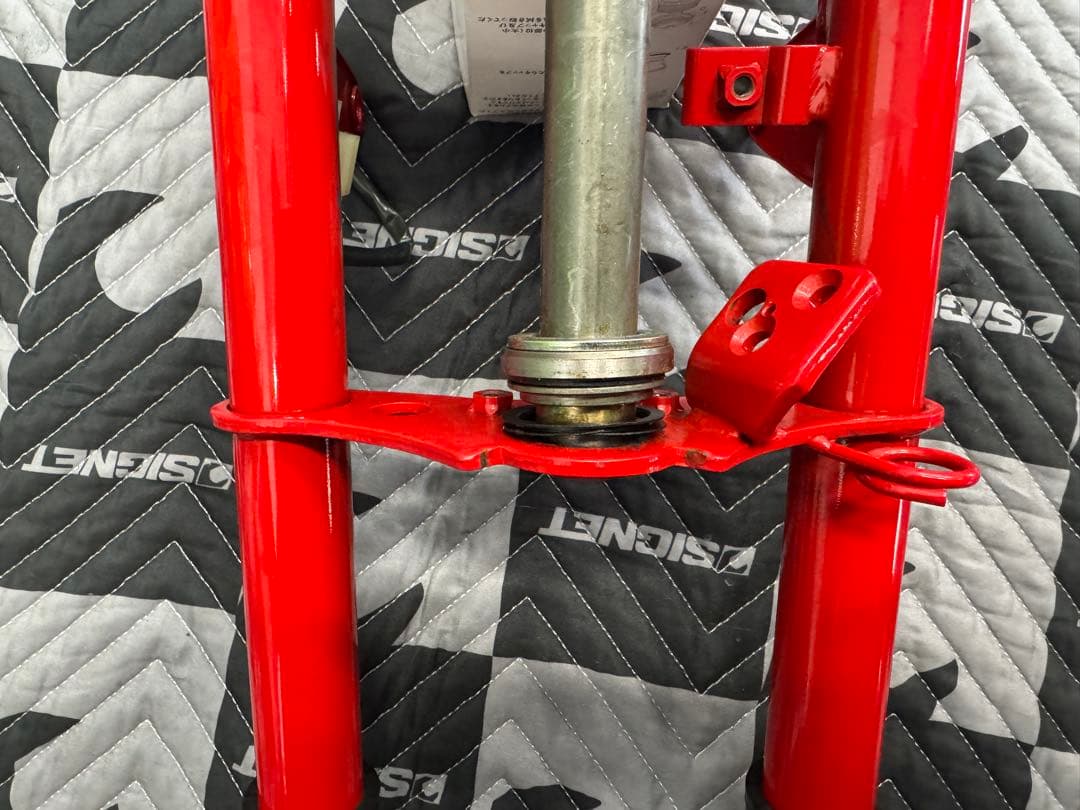 モンキー30周年アニバーサリーモデルフロントフォークトップブリッジ付き