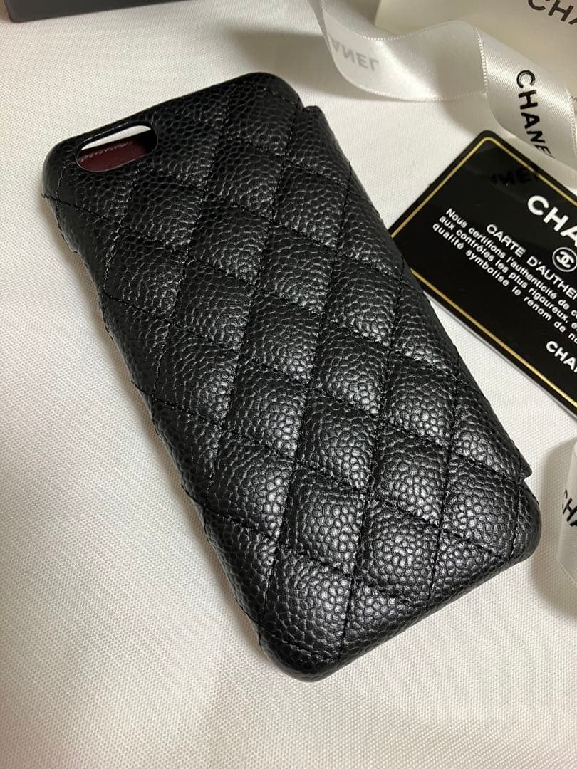 美品CHANEL iPhoneケース キャビアスキン正規品 シルバーココマーク