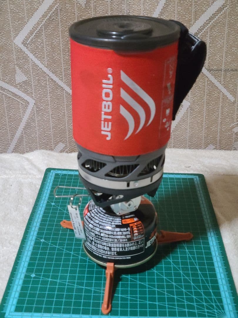 N*h様 JETBOIL マイクロモ 予備缶付属