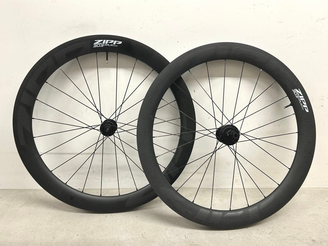 ZIPP 303 XPLR SW Tubeless Disc グラベルホイール