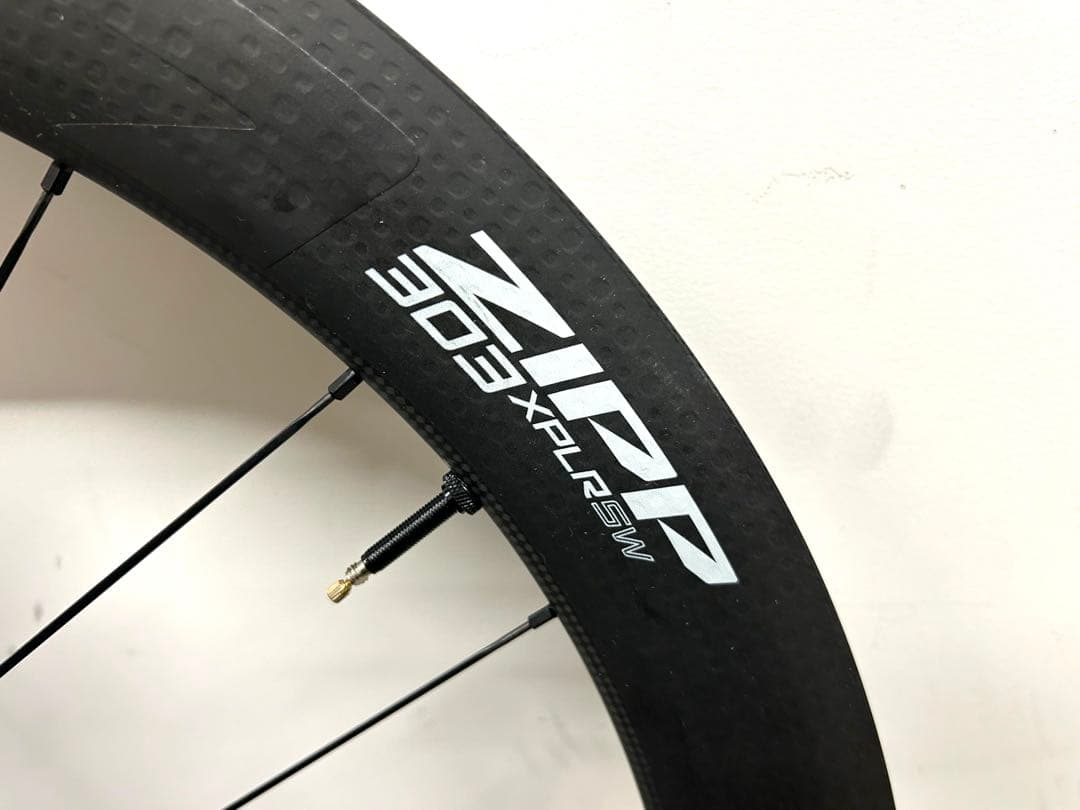 ZIPP 303 XPLR SW Tubeless Disc グラベルホイール