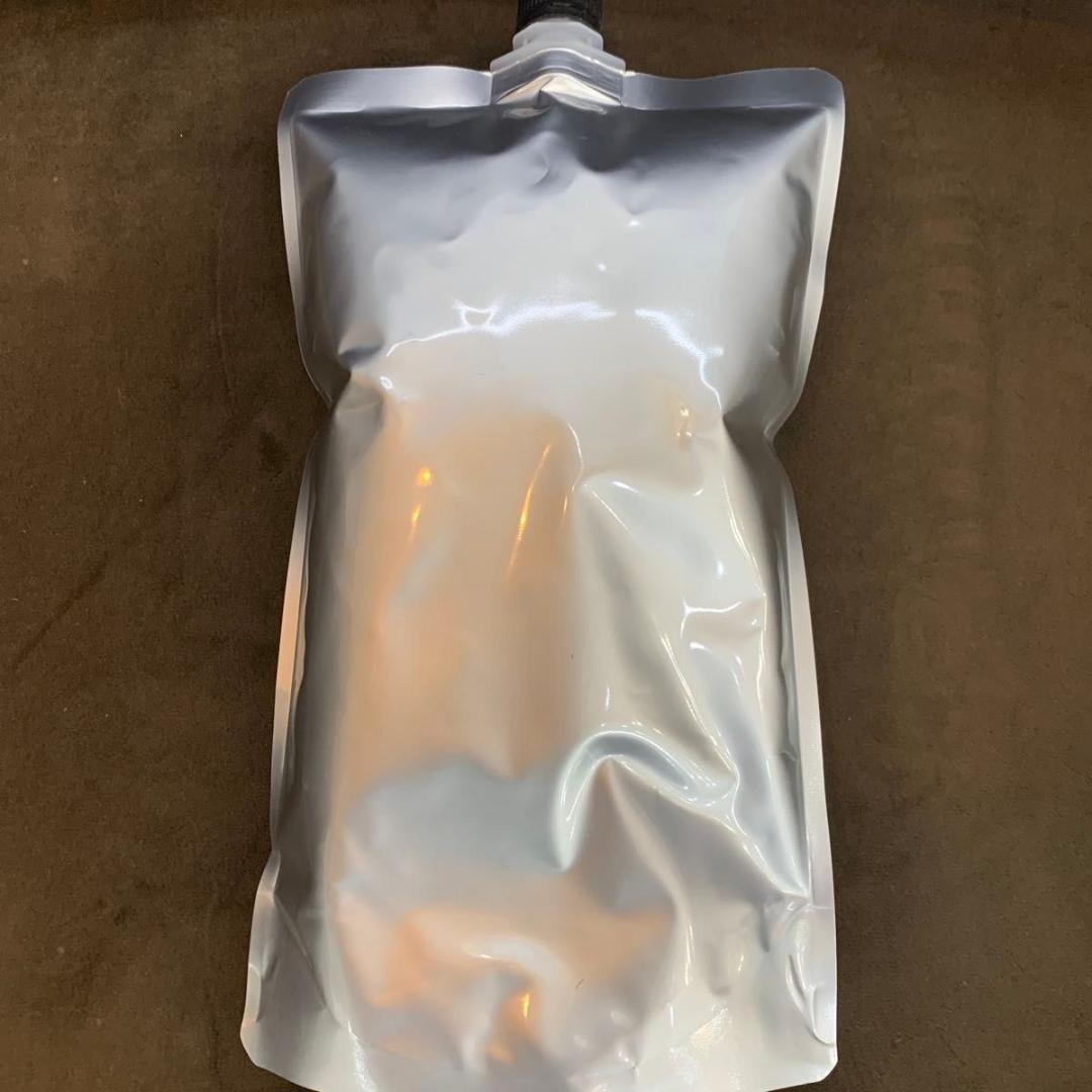 新品 つるりんちょ トリートメント 1000g詰め替え用　サロン 髪質改善