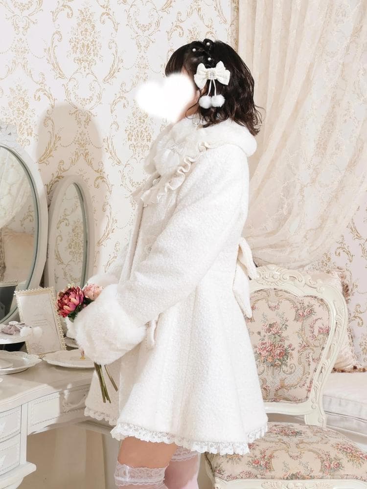 NOEMIE新品さきまるちゃんコラボ♡ヨークフレアコート