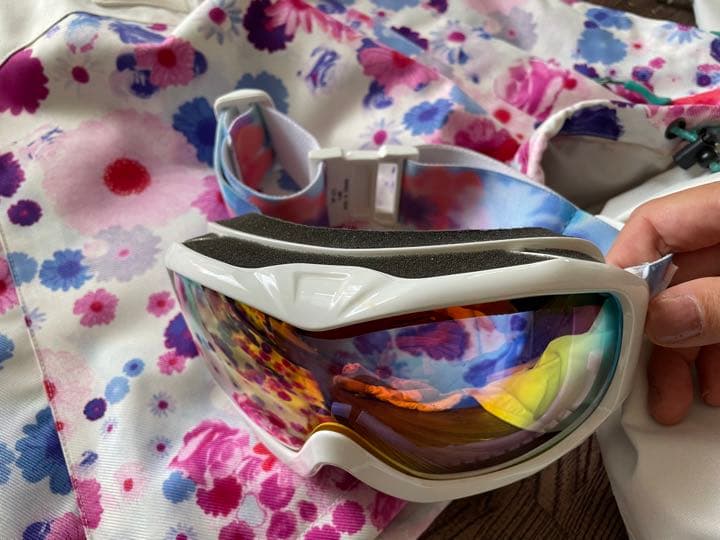 スキー、スノボウェア、サングラス、手袋3点セット