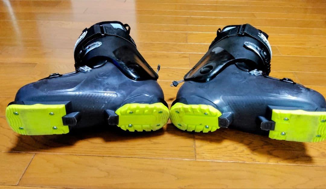 DALBELLO Aspect 90 スキーブーツ（ウォークロック付き）