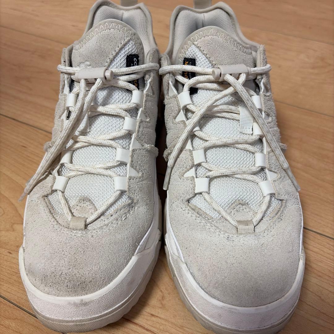 UGG W CAPTRAIL LOW （LBEG）　スニーカー