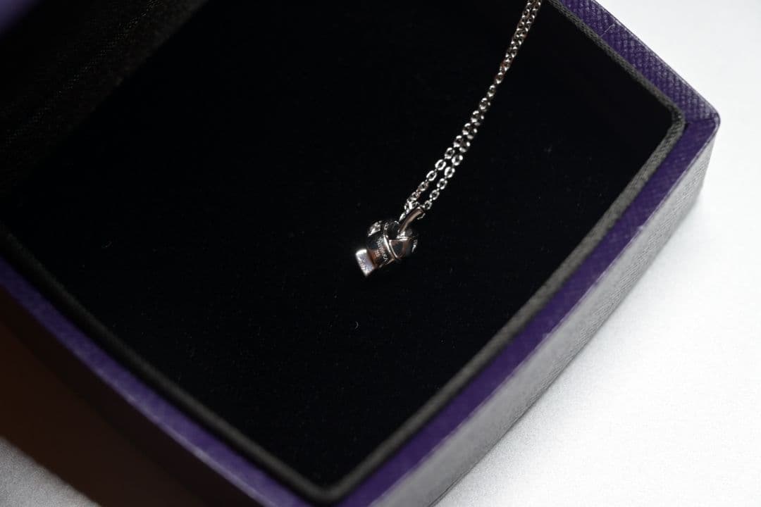 俄 結 ペンダント NIWAKA YUI