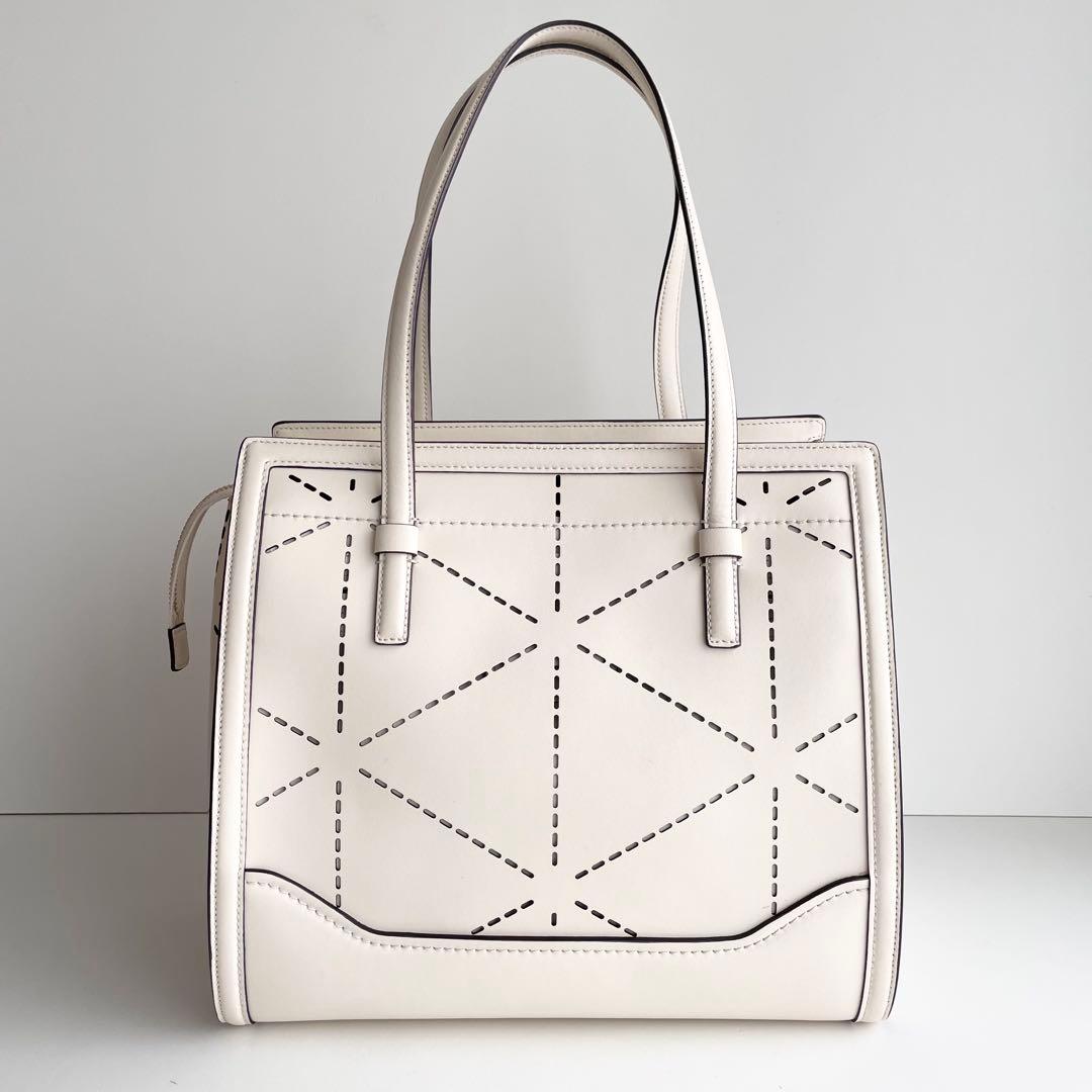 サルヴァトーレ フェラガモ トートバッグ エイミー ガンチーニ レザー 新品保管