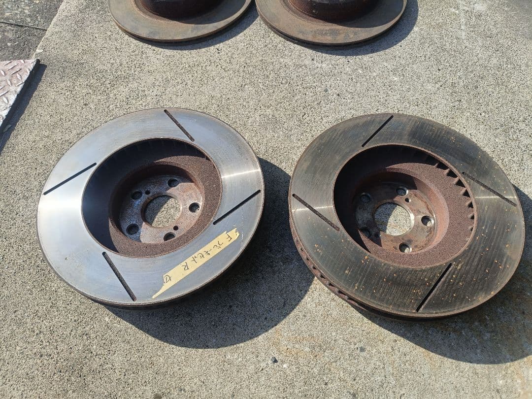 セリカ　ST205　フロントリア　キャリパーローターセット　手渡し可能