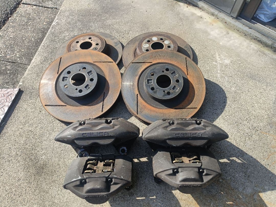 セリカ　ST205　フロントリア　キャリパーローターセット　手渡し可能