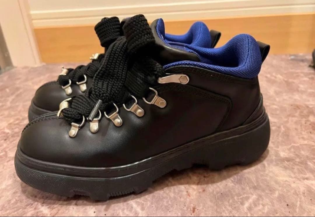 Burberry バーバリー Trek レザーアンクルブーツ ブラック 40