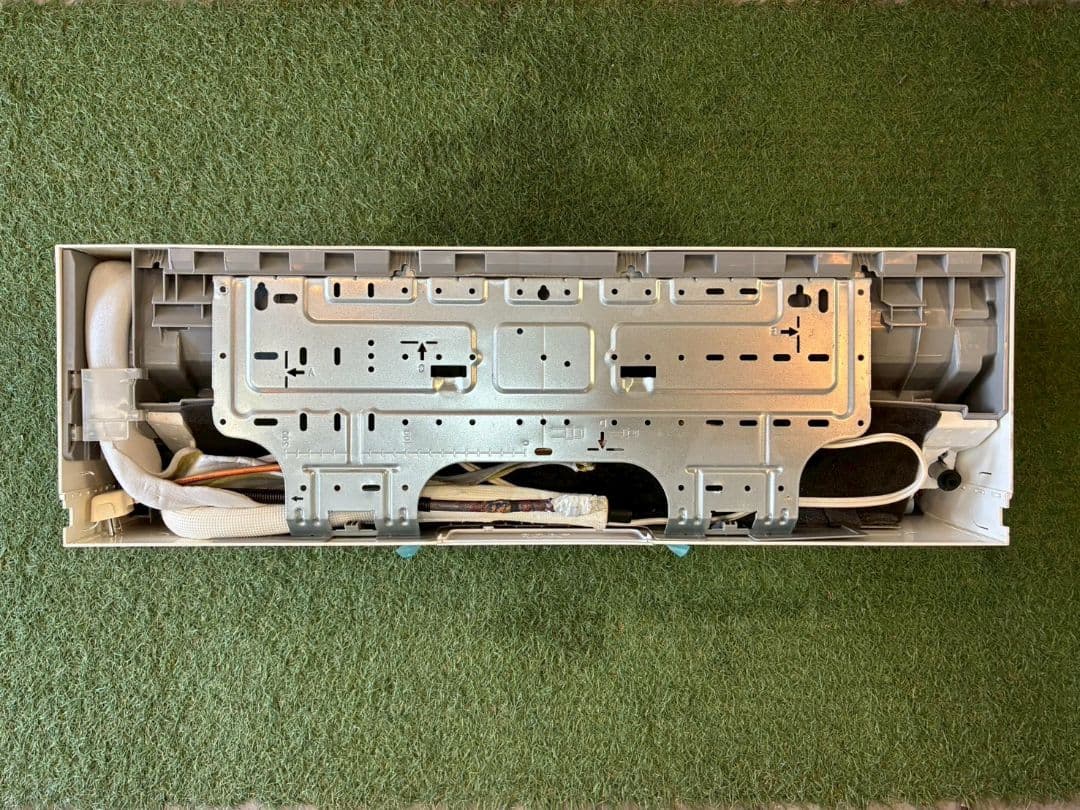 ◯1911 東芝【RAS-H401R (W)】2021年 14畳 エアコン 中古