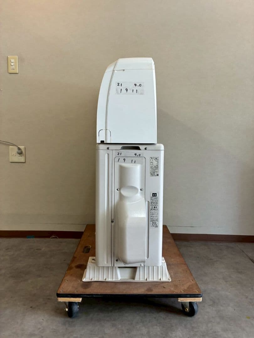 ◯1911 東芝【RAS-H401R (W)】2021年 14畳 エアコン 中古