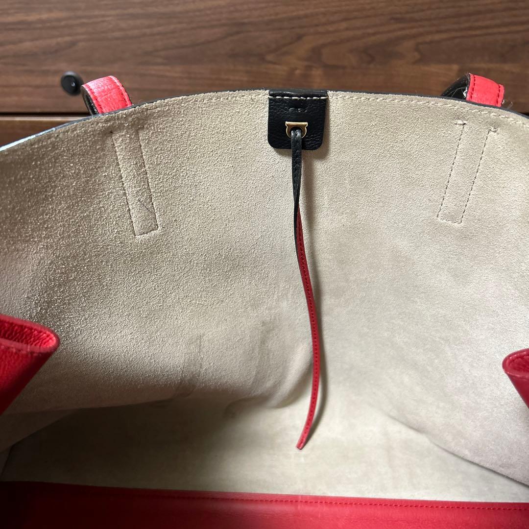 Salvatore Ferragamo ビジネスバッグ 黒