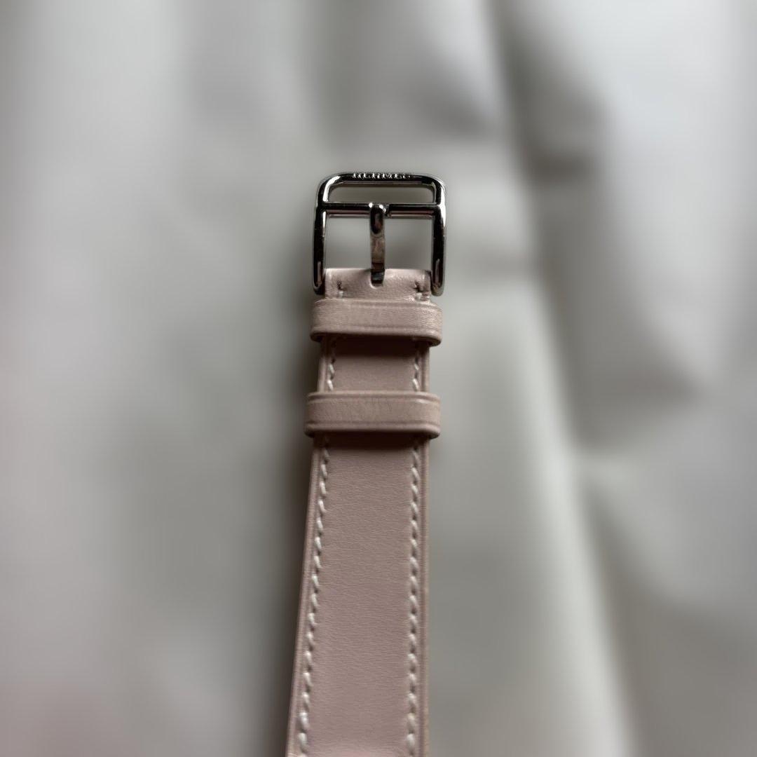 HERMES hウォッチ　薄ピンク レザー 時計替ベルト　　お得　尾錠付き