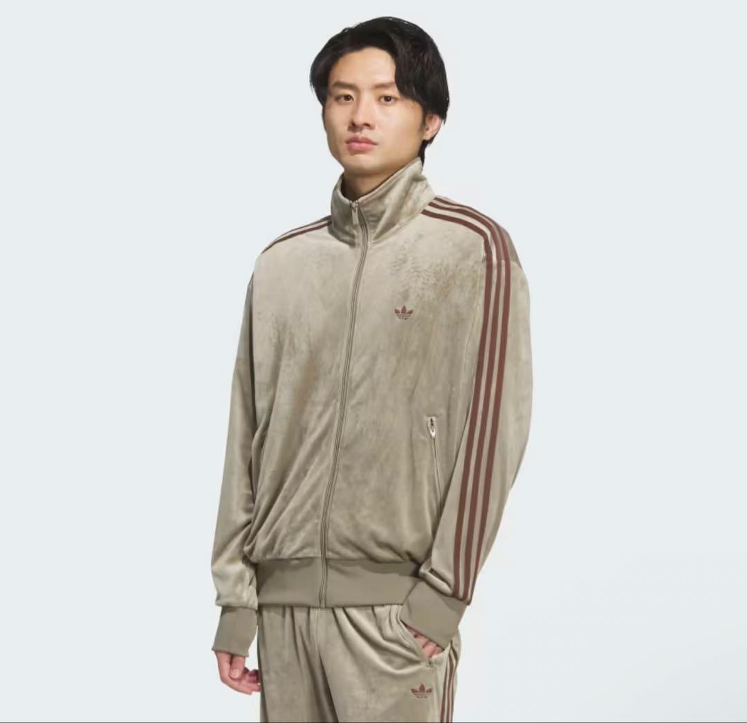 adidasファイヤーバード トラックトップ ベロア