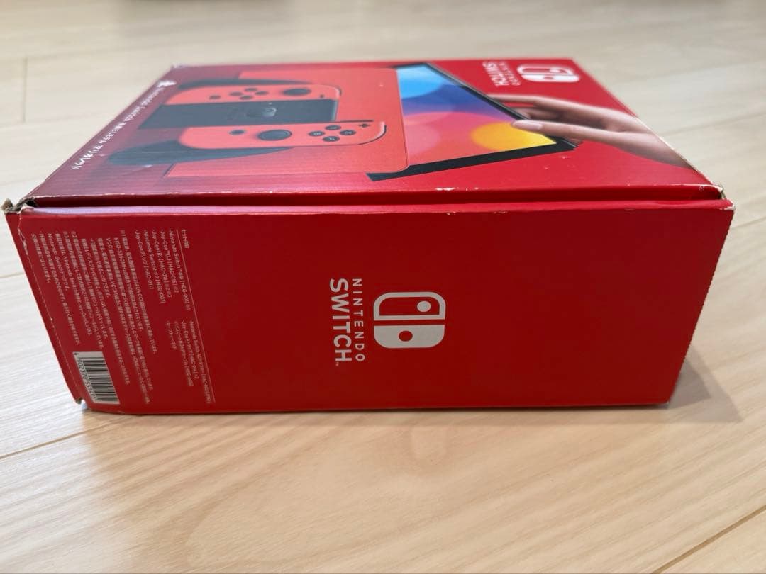 本体未使用　ジョイコンのみ使用Nintendo Switch マリオレッド 美品