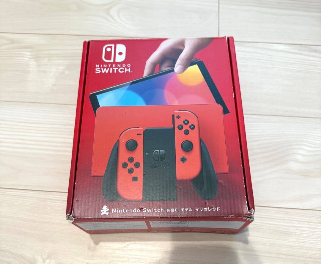 本体未使用　ジョイコンのみ使用Nintendo Switch マリオレッド 美品