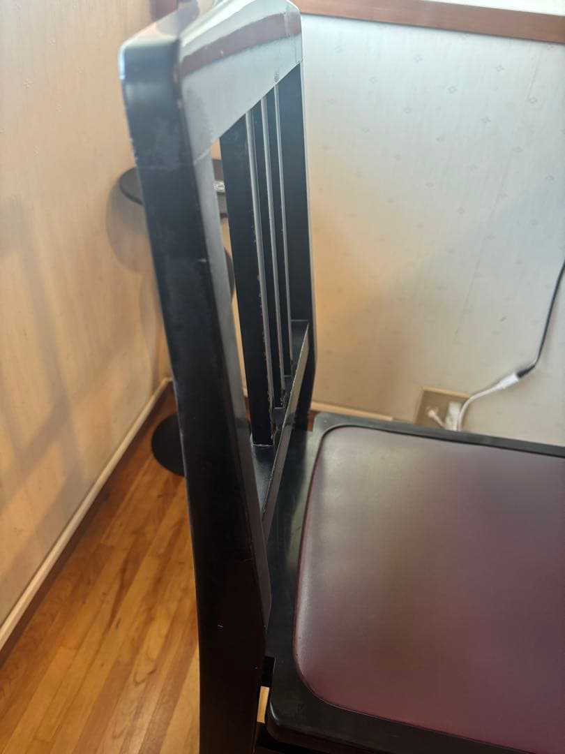 トムソン椅子 ピアノ椅子　高さ調節機能付き