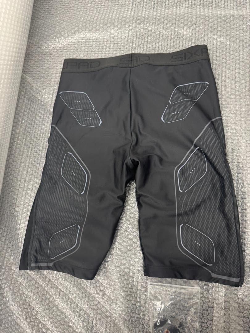 シックスパッド　パワースーツ　上下セット 　人気 L サイズ　下 LL