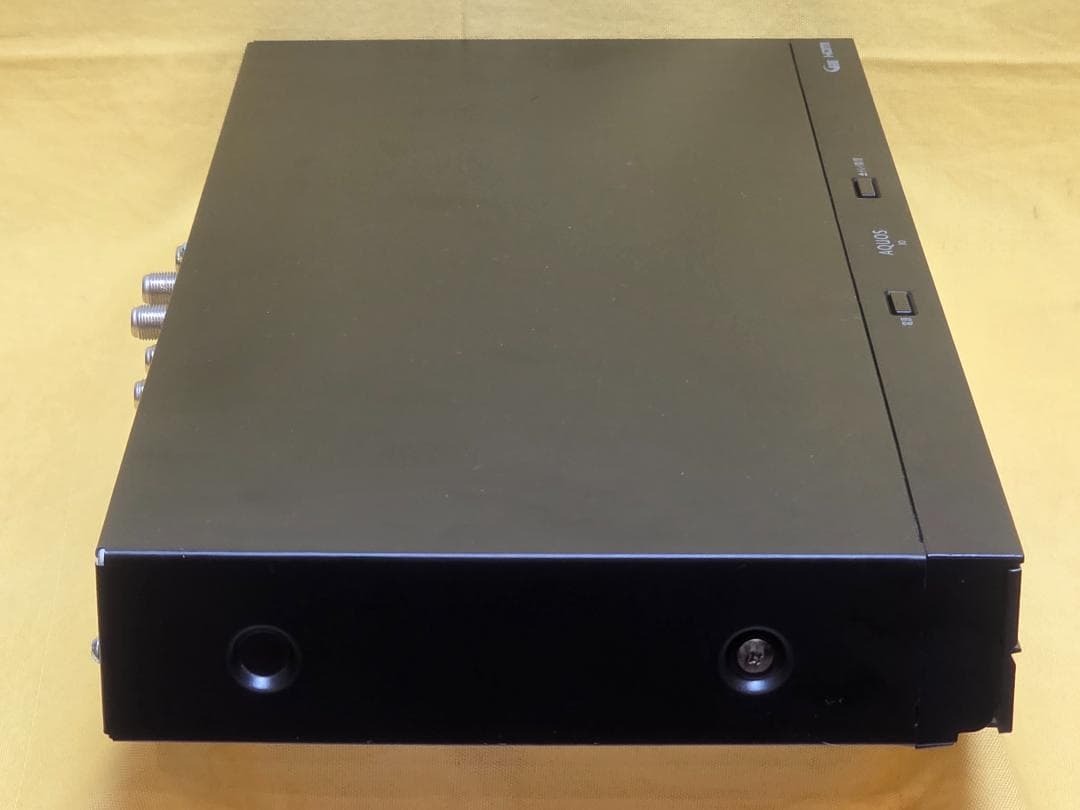 SHARP AQUOS BDレコーダー BD-NW1000　2016年製 稼働品